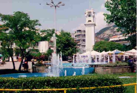 ΚΕΝΤΡΙΚΗ ΠΛΑΤΕΙΑ